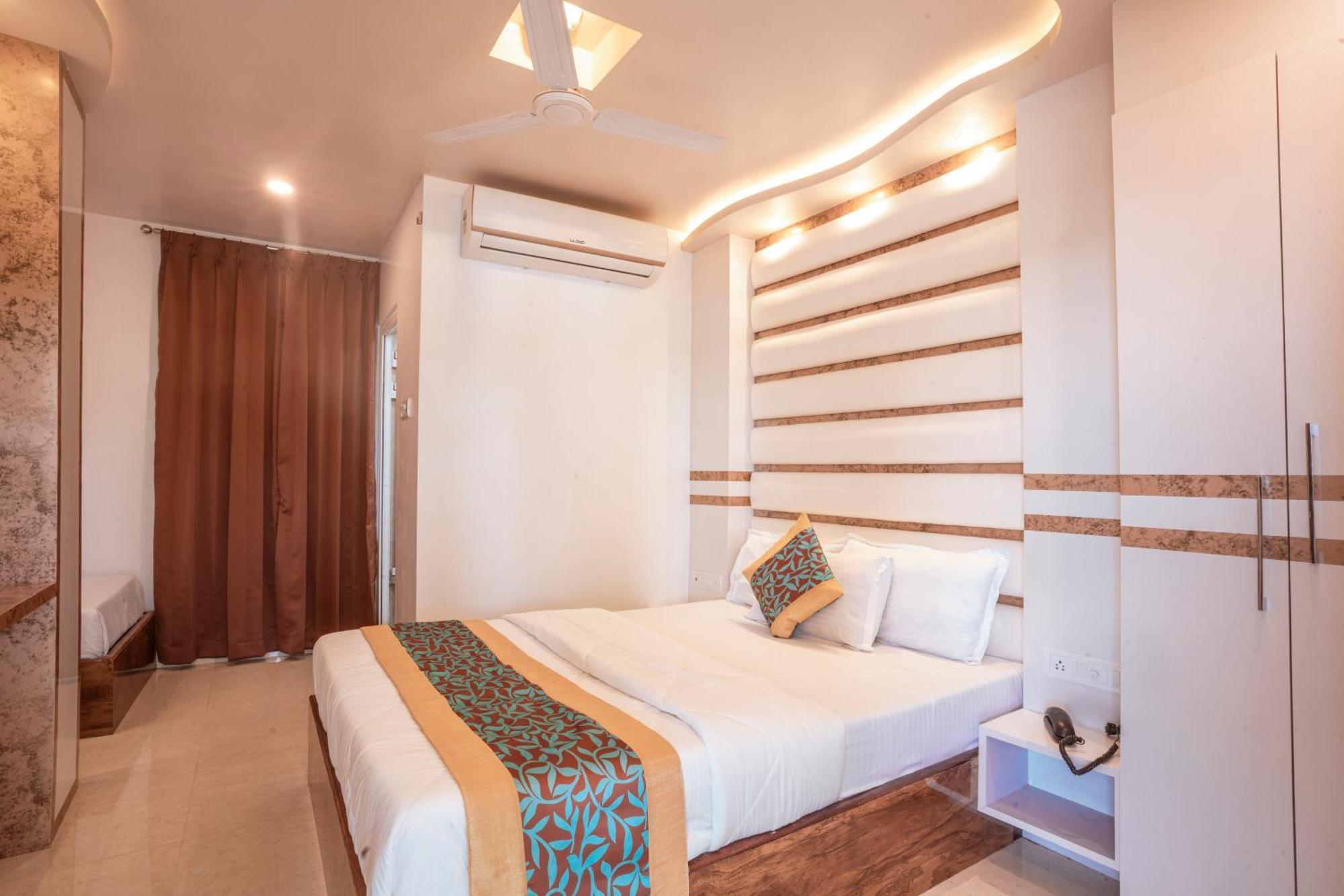 Hotel Ananya Residency à Port Blair Extérieur photo