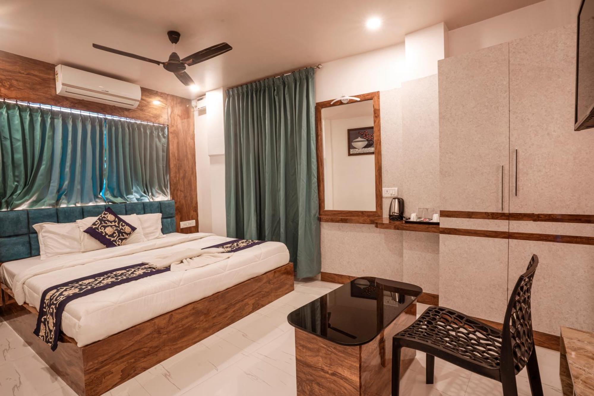 Hotel Ananya Residency à Port Blair Extérieur photo